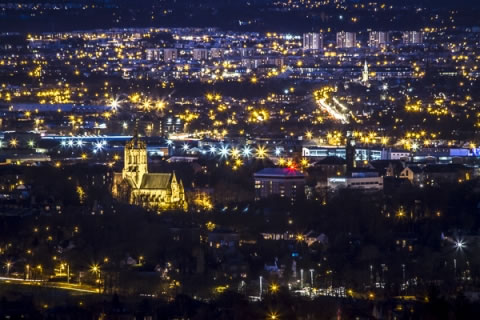 paisley-skyline-small-night